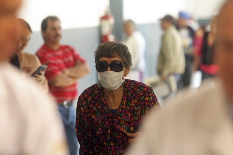 Llaman a cuidar la salud de adultos mayores ante influenza. Foto: Cuartoscuro