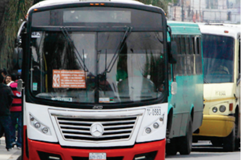 Proponen alza de un peso con cincuenta centavos. Foto: Especial