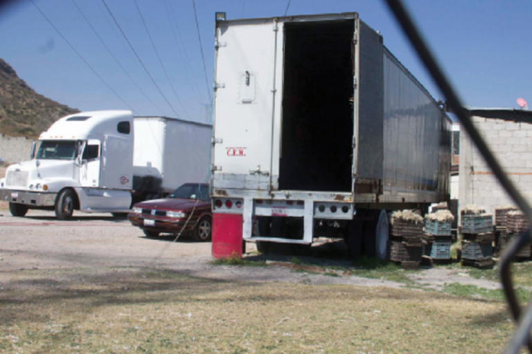 Sólo se encontraron los vehículos. Foto: Especial