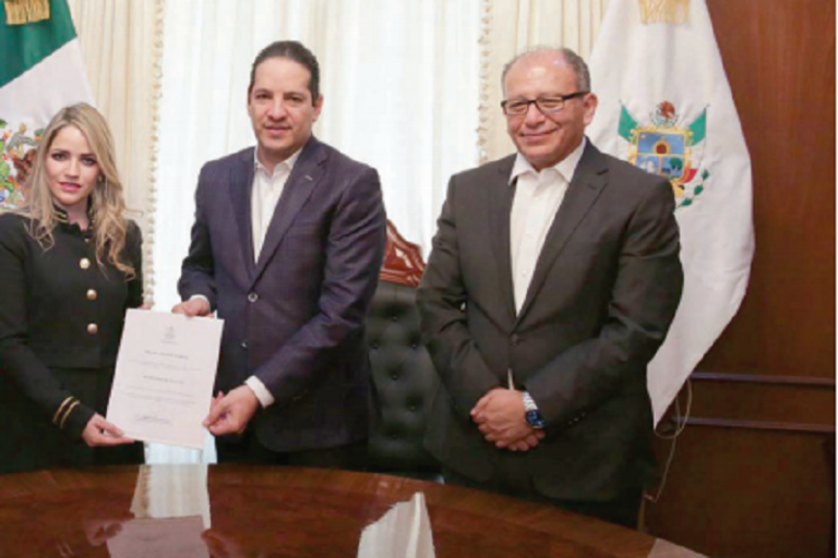 Toma protesta nueva titular de Cultura. Foto: Especial