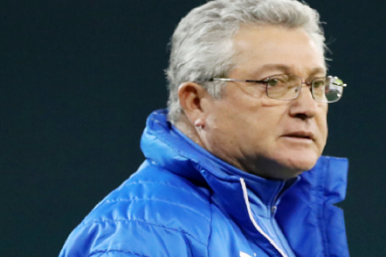 Tras muchos rumores, la directiva confirmó la salida. Foto: Especial