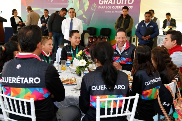 Rueda de prensa para anunciar el Querétaro Maratón 2017