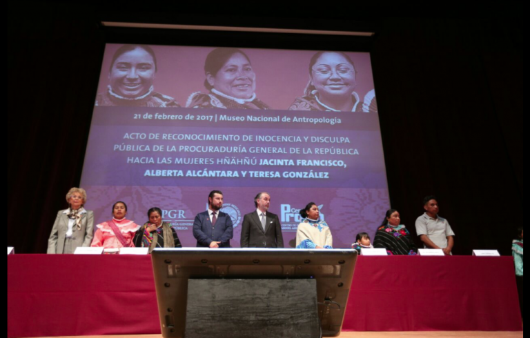 Disculpa pública de PGR a Alberta, Jacinta y Teresa. Foto: PGR