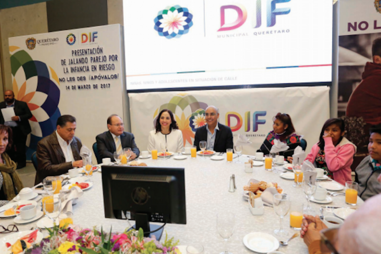 Ayuda. Foto: Especial