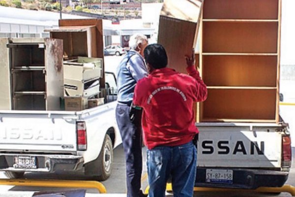 Autos. Foto: Obture Press