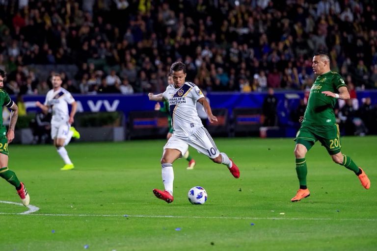 Facebook @Oficialgiovanidossantos