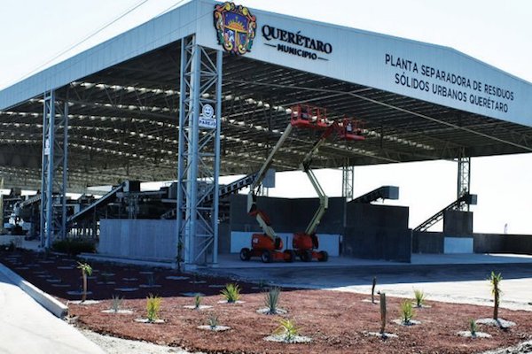 Planta separadora de basura. Foto: Obture Press