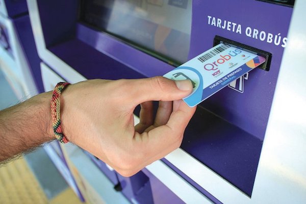 Tarjeta. Foto: Obture Press