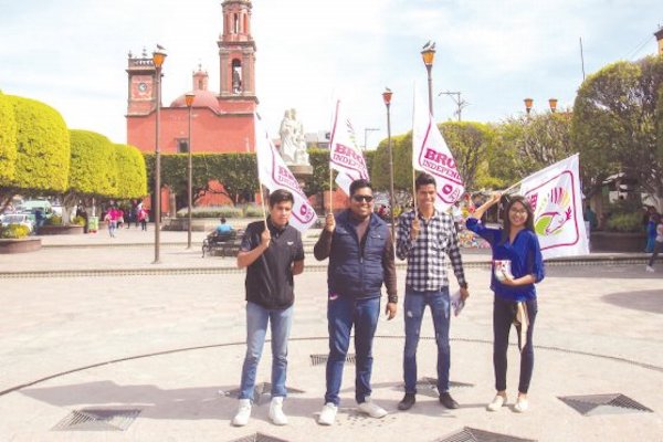 Simpatizantes. Foto: Obture Press