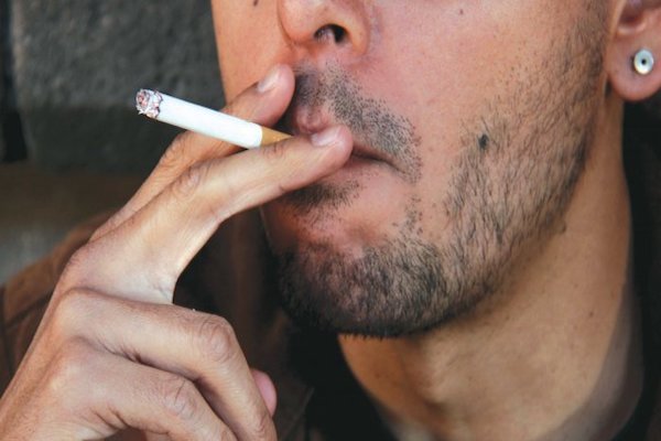 Tabaquismo. Foto: Obture Press