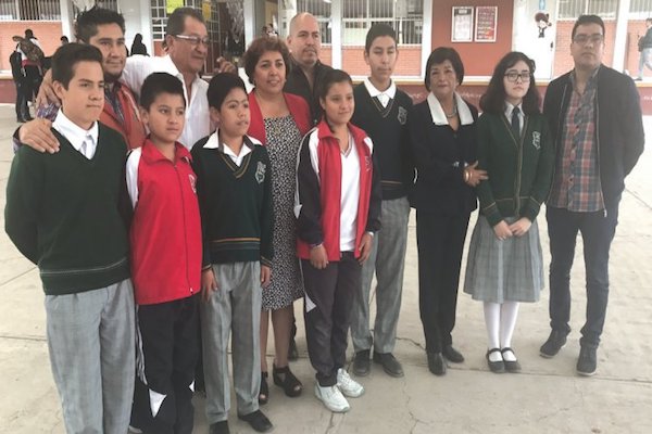 Alumnos. Foto: Gaby Hernaìndez