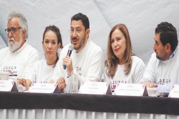 Políticos. Foto: IIxbalanque Danel