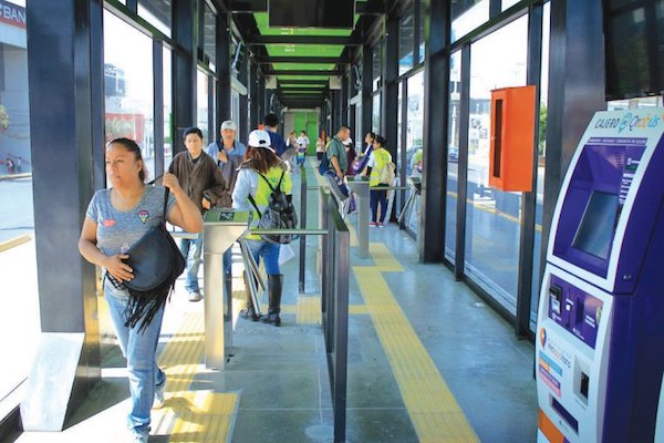 Qrobús. Foto: Obture Press