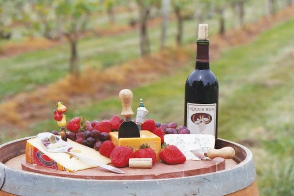 Comida y vino. Foto: Especial