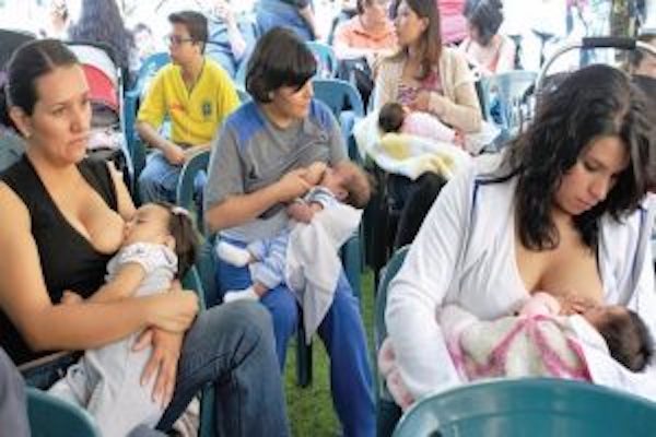 Lactancia. Foto: Cuartoscuro