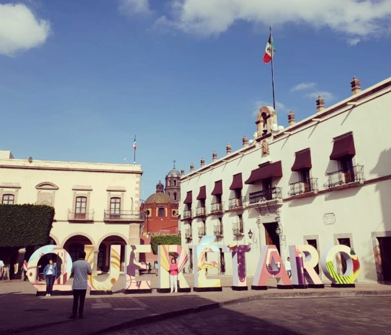 Facebook @panchdominguez