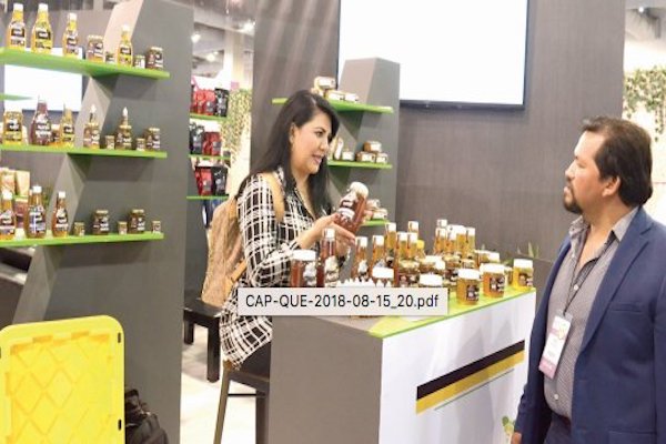 Vendedores agroalimentarios. Foto: Liliana Betancourt