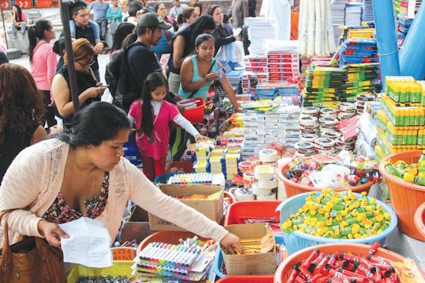 Utiles escolares. Foto: Cuartoscuro