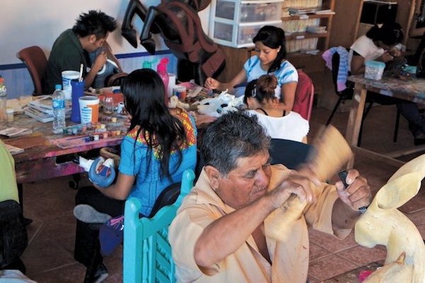 Empleados. Foto: Cuartoscuro