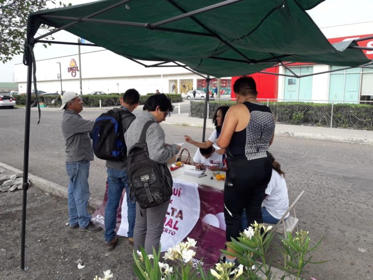 Segundo día consulta en Querétaro/ foto: Especial