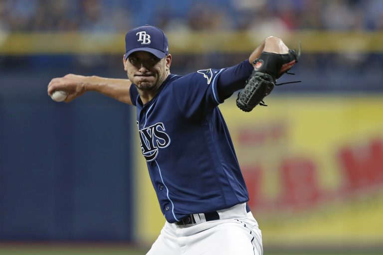 AP Photo, Charlie Morton,El abridor Charlie Morton de los Rays de Tampa Bay trabaja en el primer inning de un partido de las Grandes Ligas contra los Medias Rojas de Boston el miércoles, 24 de julio del 2019.  (AP Foto/Chris O'Meara)