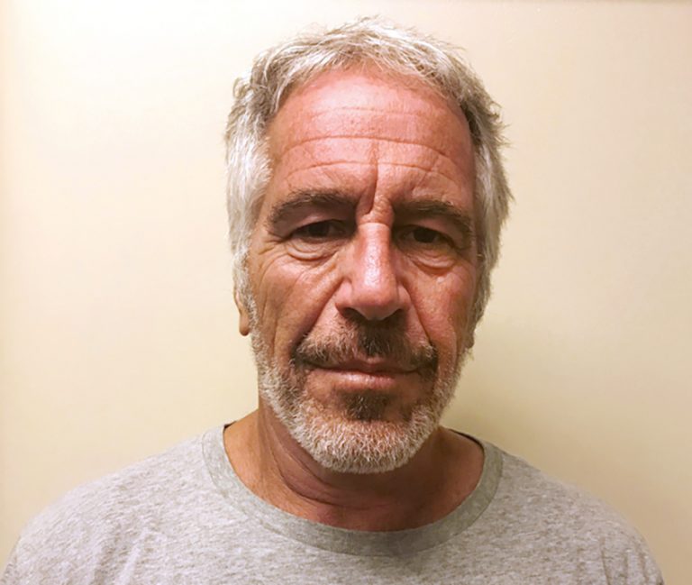 AP Photo,Jeffrey Epstein, el financista acusado de abuso sexual de menores, en una foto del 28 de marzo del 2017 suministrada por el Registro de Delincuentes Sexuales del Estado de Nueva York. ( Registro de Delincuentes Sexuales del Estado de Nueva York,  via AP)