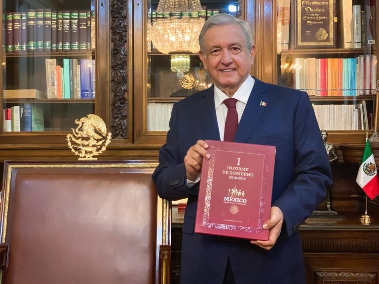 NOTIMEX,@lopezobrador_. Se entregó en tiempo y forma el Primer Informe de Gobierno. Comprende lo realizado en nueve meses.
