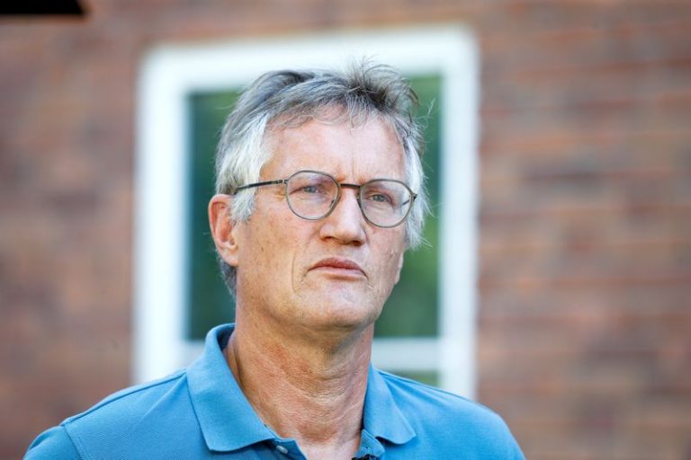 LYNXNPEG6K1BX.jpg,IMAGEN DE ARCHIVO. El principal epidemiólogo de Suecia, Anders Tegnell, realiza una conferencia de prensa sobre coronavirus, en Estocolmo, Suecia, Junio 23, 2020. Magnus Andersson/TT News Agency/vía REUTERS.; Crédito: TT News Agency, Reuters