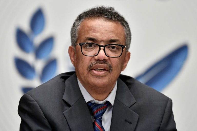 LYNXNPEG6U1FY.jpg,IMAGEN DE ARCHIVO. El director general de la Organización Mundial de la Salud, Tedros Adhanom Ghebreyesus, durante una conferencia de prensa en Ginebra, Suiza, Julio 3, 2020. Fabrice Coffrini/Pool vía REUTERS; Crédito: POOL New, Reuters