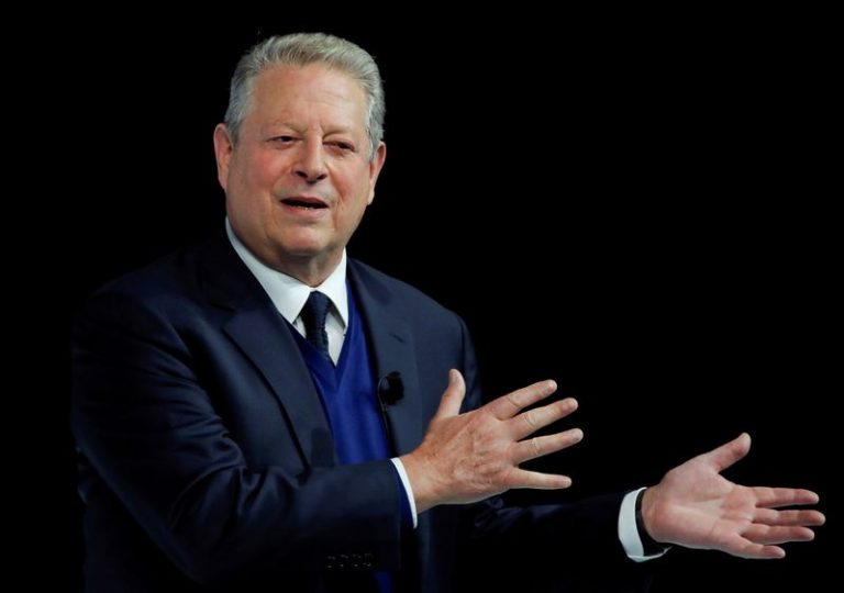 LYNXMPEG7O1KN.jpg,FOTO DE ARCHIVO: Al Gore, ex vicepresidente de Estados Unidos, asiste al Foro Económico Mundial en Davos, Suiza, 22 de enero del 2019. REUTERS/Arnd Wiegmann/Foto de archivo; Crédito: Arnd Wiegmann, Reuters