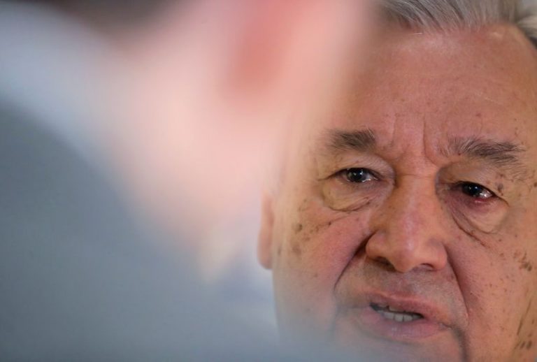LYNXMPEG8E0M6.jpg,United Nations Secretary-General Antonio Guterres attends an interview with Reuters, at the U.N. Climate Change Conference (COP25), in Madrid, Spain December 11, 2019. REUTERS/Susana Vera; Crédito: SUSANA VERA, Reuters