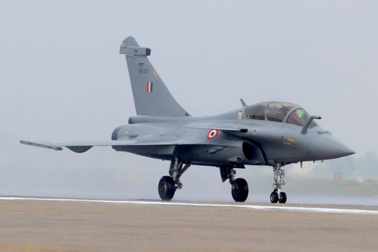 LYNXMPEG8T1FO.jpg,Avión de combate Rafale en Ambala, India, 10 septiembre 2020.
REUTERS/Adnan Abidi/; Crédito: ADNAN ABIDI, Reuters