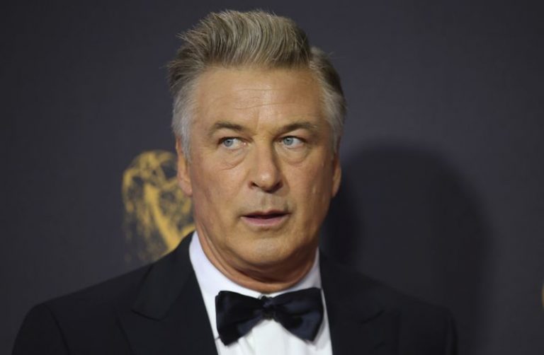 LYNXMPEG941U0.jpg,Imagen de archivo de Alec Baldwin en la edición 69 de los premios Emmy en Los Ángeles, California, Estados Unidos. 19 de septiembre, 2017. Mike Blake/Archivo; Crédito: MIKE BLAKE, Reuters