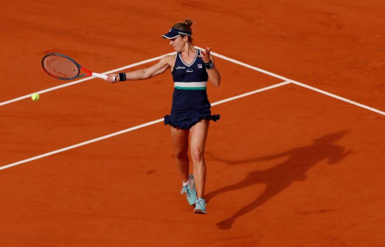 LYNXMPEG9519Z.jpg,Nadia Podoroska en acción durante el partido contra Elina Svitolina  REUTERS/Gonzalo Fuentes; Crédito: GONZALO FUENTES, Reuters