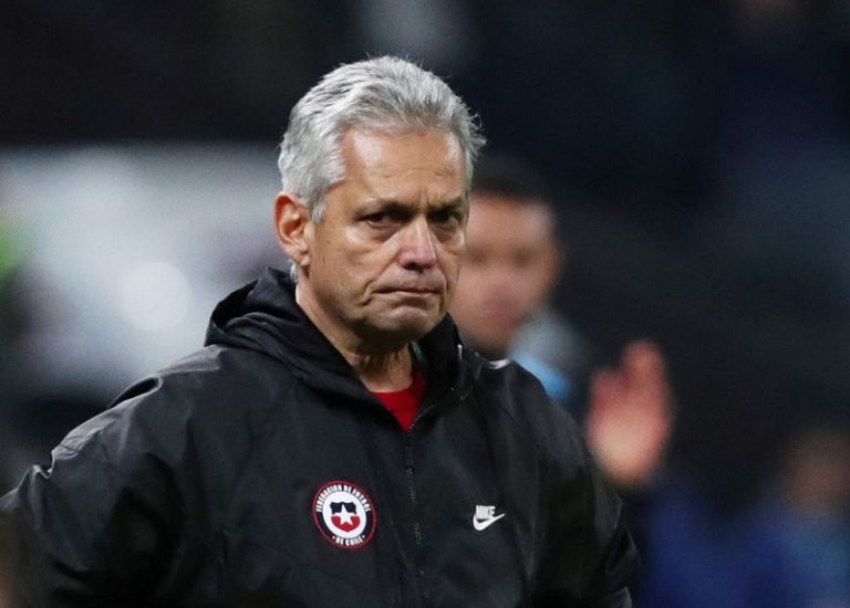 LYNXMPEG961Z3.jpg,Foto de archivo: El DT de Chile, Reinaldo Rueda, en un partido ante Argentina por la Copa América de Brasil 2019. Julio 6, 2019. REUTERS/Amanda Perobelli; Crédito: AMANDA PEROBELLI, Reuters