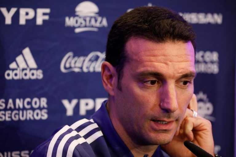 LYNXMPEG9626Q.jpg,El entrenador de la selección argentina de fútbol, Lionel Scaloni, en una rueda de prensa, Hilton Tel Aviv, Tel Aviv, Israel, 17 noviembre 2019
REUTERS/Amir Cohen; Crédito: Amir Cohen, Reuters
