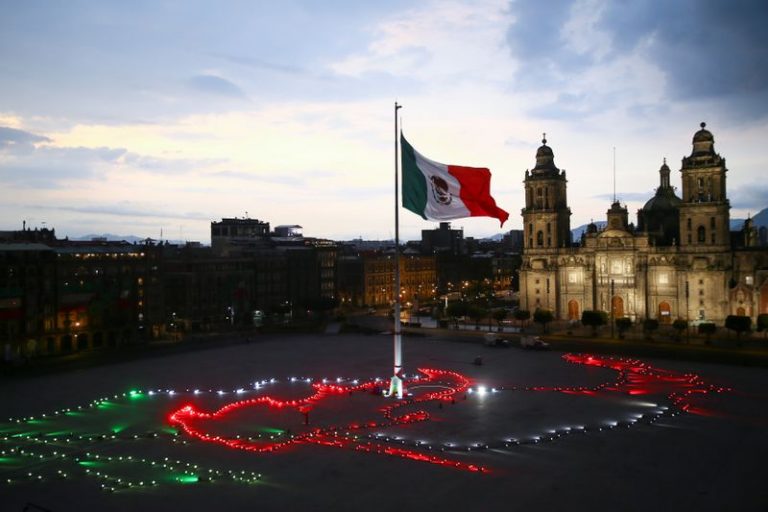 LYNXMPEG9D1PZ.jpg,Una vista de la plaza del Zócalo antes de que el presidente de México, Andrés Manuel López Obrador, grite el 
