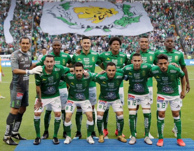 LYNXMPEG9J08R.jpg,Foto de archivo del club León antes de disputar la final del torneo Clausura 2019 en México ante Tigres. Estadio Nou Camp, León, México. 26 de mayo de 2019.
REUTERS/Henry Romero; Crédito: Array, Reuters