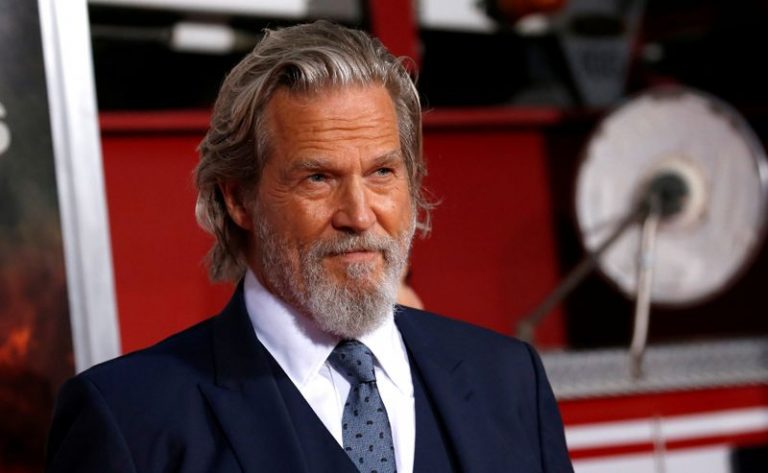 LYNXMPEG9J0XF.jpg,Jeff Bridges en la premiere de 