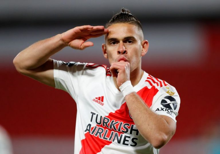 LYNXMPEG9K0A4.jpg,Rafael Santos del River Plate celebra un gol ante el Liga de Quito. Pool via REUTERS/Agustin Marcarian; Crédito: AGUSTIN MARCARIAN, Reuters