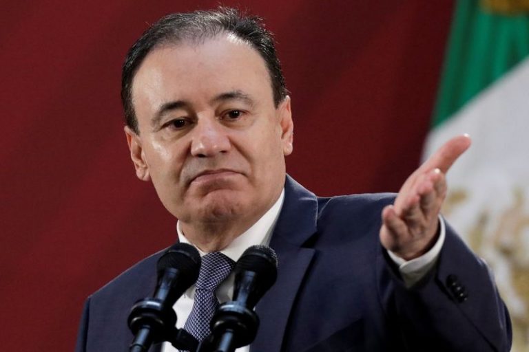 LYNXMPEG9K1E0.jpg,Imagen de archivo. El secretario de Seguridad de México, Alfonso Durazo, atiende una conferencia de prensa en el Palacio Nacional de Ciudad de México, México. 6 de noviembre de 2019. REUTERS/Luis Cortes; Crédito: LUIS CORTES, Reuters