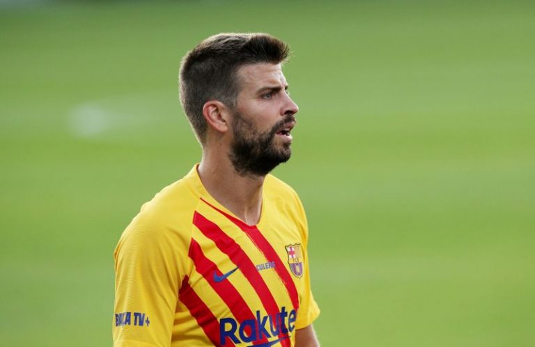 LYNXMPEG9M0WH.jpg,FOTO DE ARCHIVO: El central del Barcelona Gerard Pique durante un partido de pretemporada frente al Gimnastic de Tarragona, España. 12 de septiembre de 2020.  REUTERS/Albert Gea; Crédito: ALBERT GEA, Reuters