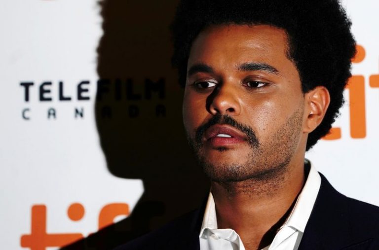LYNXMPEG9P16F.jpg,The Weeknd llega al estreno internacional de 