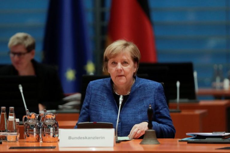 LYNXMPEG9R0JJ.jpg,FOTO DE ARCHIVO: La canciller alemana Angela Merkel en Berlín, Alemania, el 21 de octubre de 2020. Markus Schreiber/Pool vía REUTERS; Crédito: POOL, Reuters