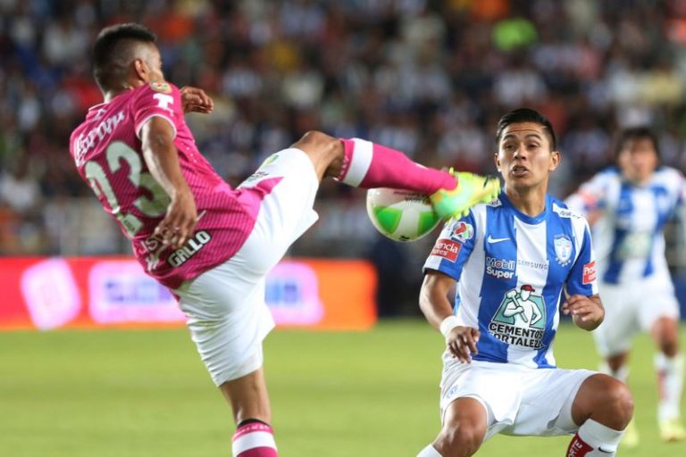 LYNXMPEG9U036.jpg,Foto de archivo de Dieter Villalpando durante un partido del torneo mexicano entre Pachuca y León. Estadio Hidalgo, Pachuca, México. 18 de mayo de 2014.
REUTERS/Edgard Garrido; Crédito: Array, Reuters