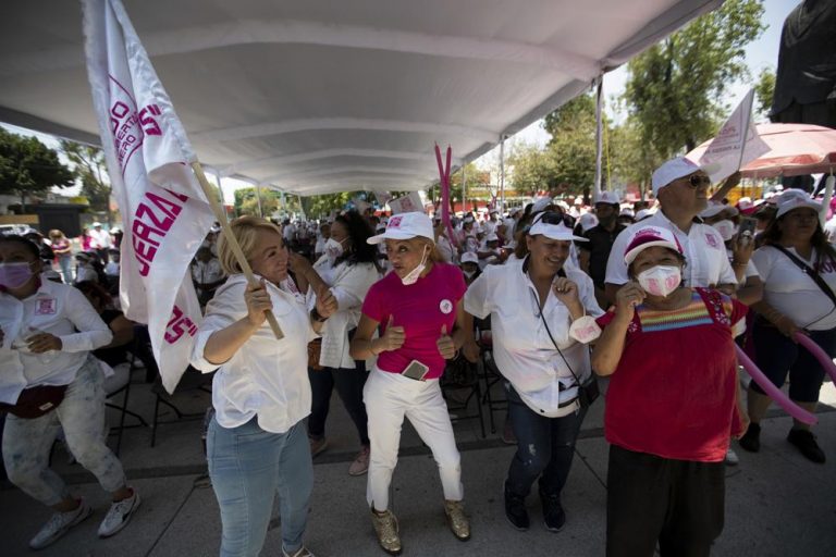Elecciones en México: ¿un pase libre o un freno a AMLO? Foto: AP